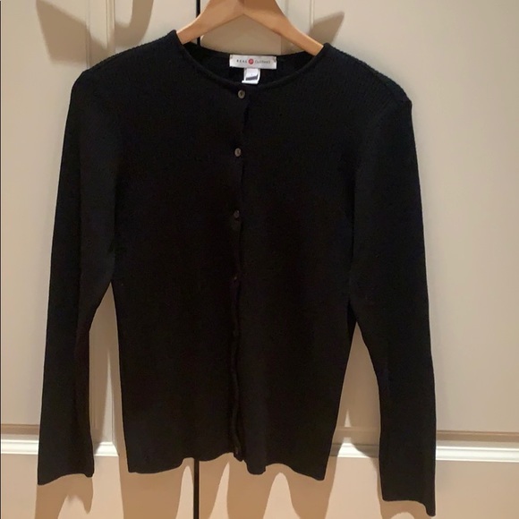 Black button down extra fine mering wool - Picture 1 of 4